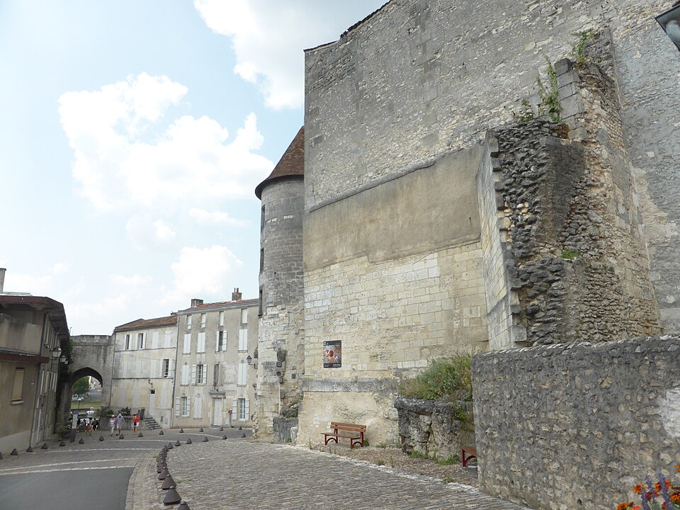 Salle des États/Gardes | Château de Cognac, Cognac
