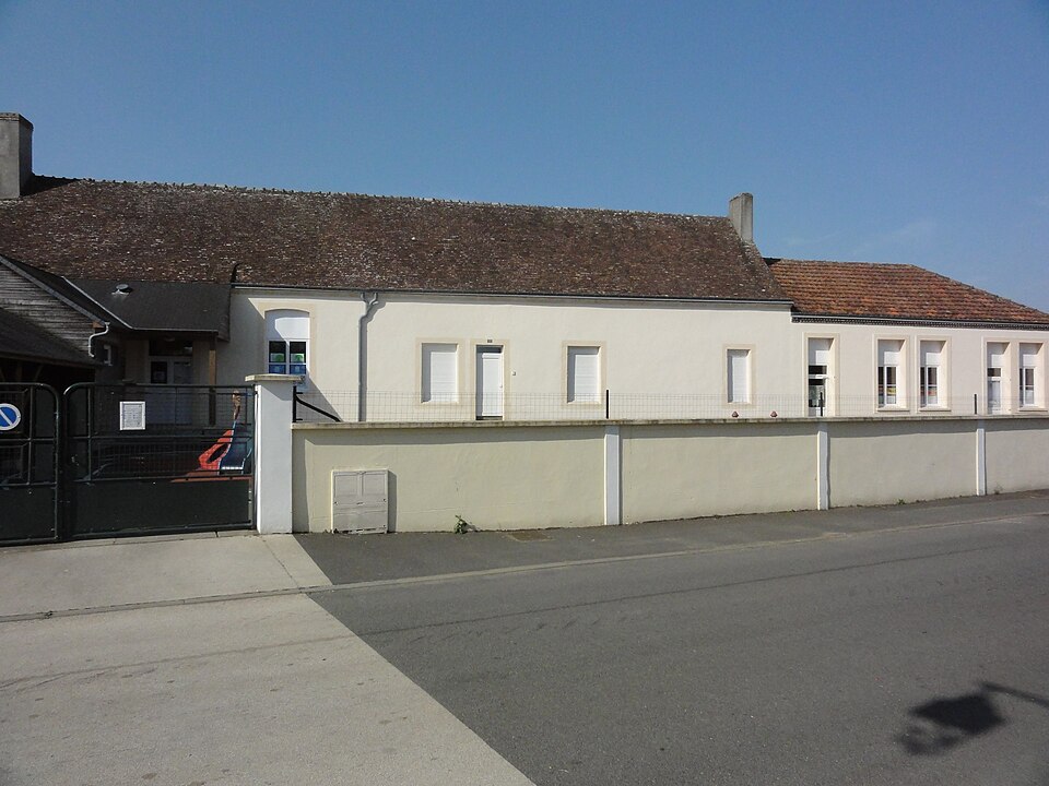 Salle des Fêtes de Dangeul, Dangeul