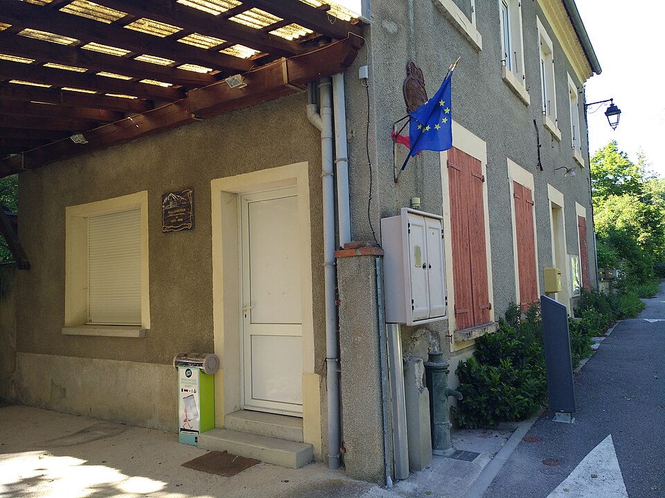 Salle des Fêtes René Barnier, Eygluy-Escoulin
