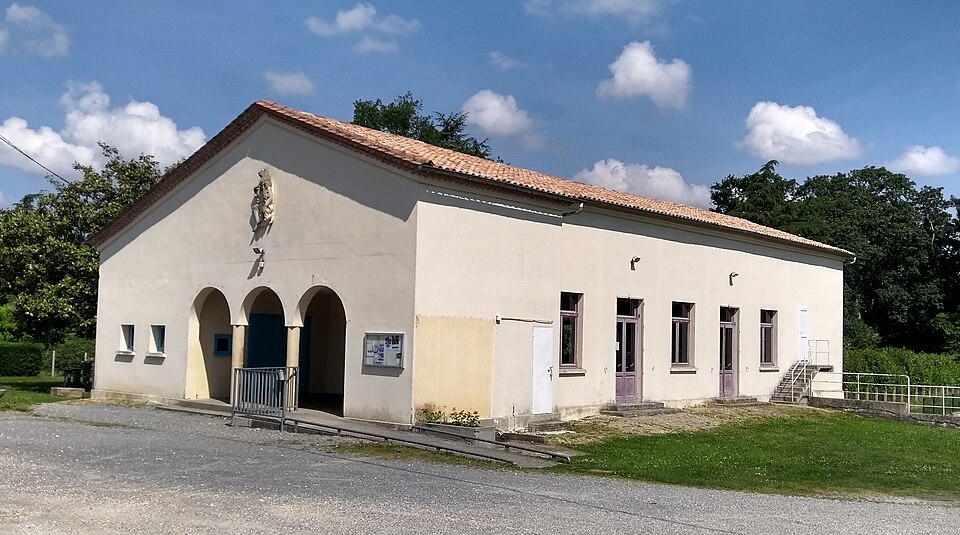 Salle polyvalente de Guillos, Guillos