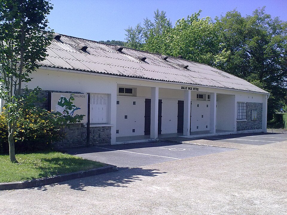 Salle des Fêtes de Baliros, Baliros