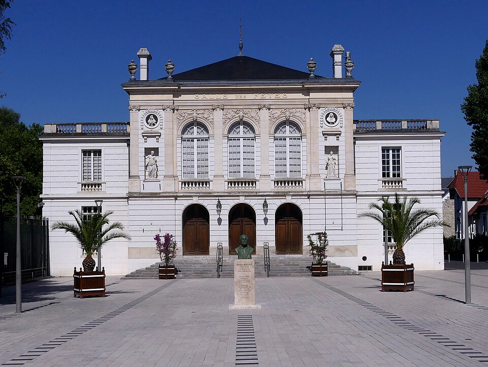 Salle des Fêtes de Montargis, Montargis