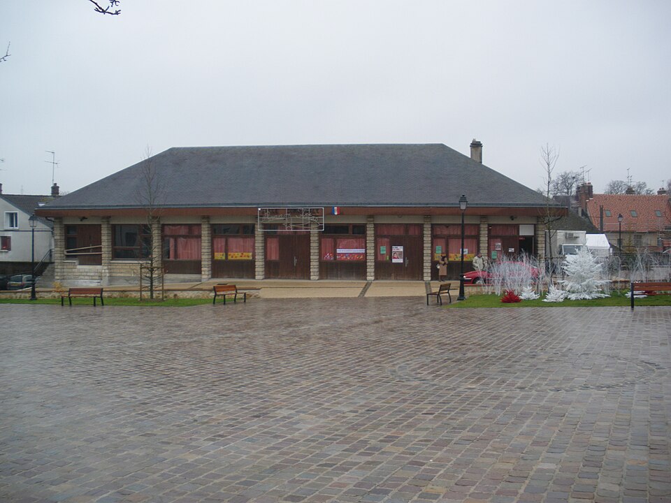Salle polyvalente de Briis-sous-Forges, Briis-sous-Forges