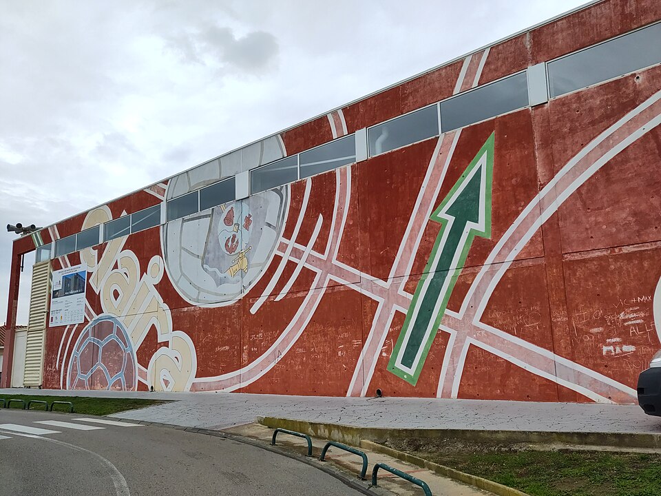 Salle polyvalente de Claira, Claira