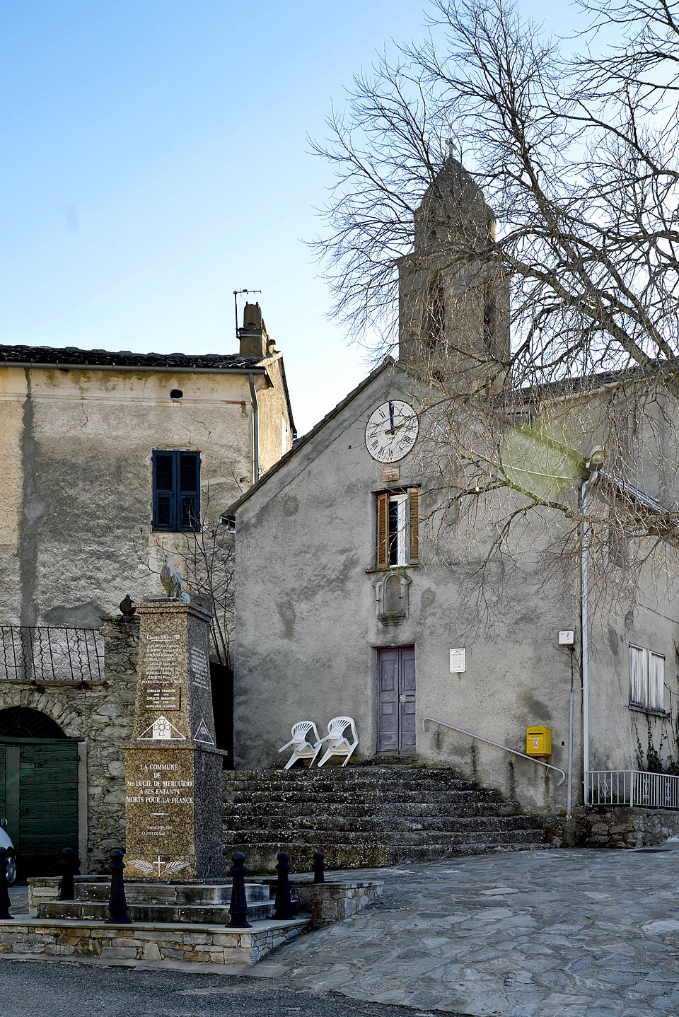 Salle des fêtes de Santa-Lucia-di-Mercurio, Santa-Lucia-di-Mercurio